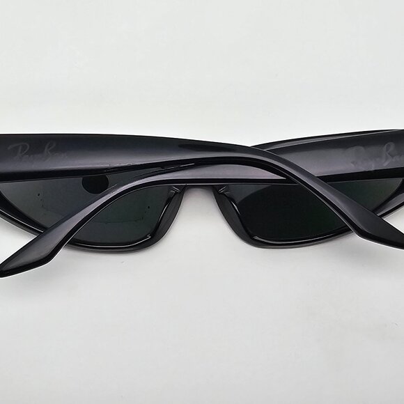 Ray-Ban B&L W1924 Black Frame G-15 Green Glass Lens Cat Eye Sunglasses 55-16-131